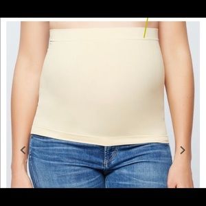 2 maternity belly sleeves